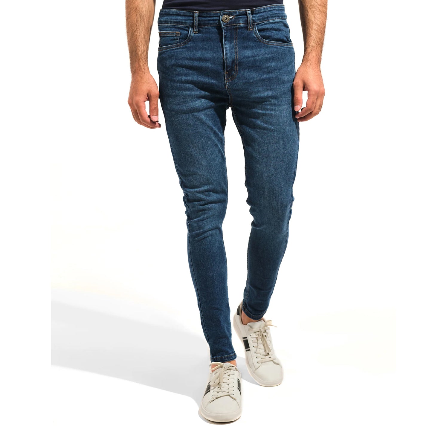 Men Carrot Fit Denim Pant